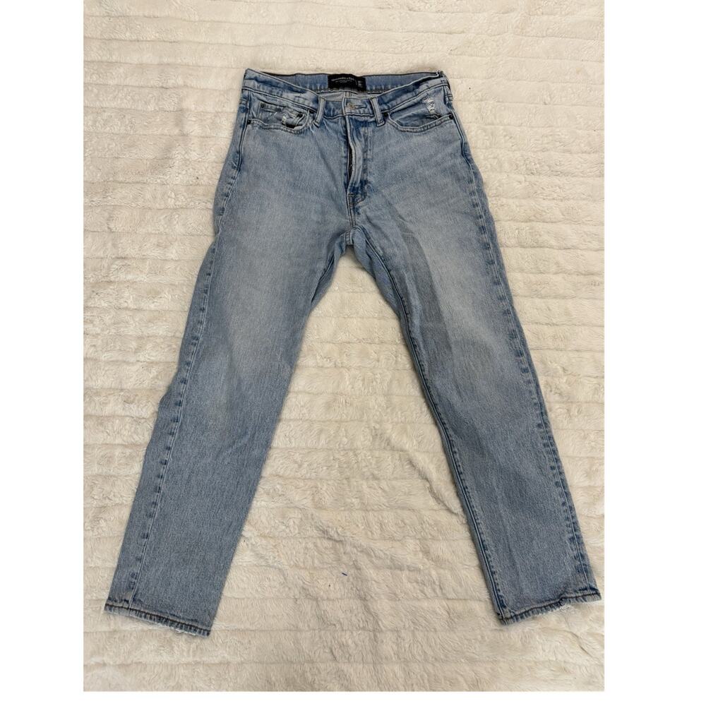 Abercrombie & Fitch Men's Blue Light Wash Stretch Straight Denim Jeans